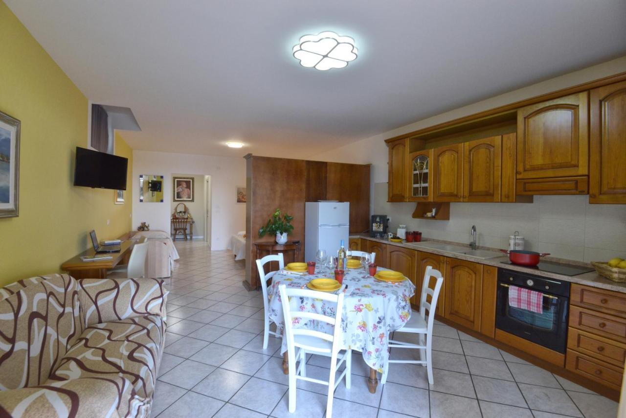 Antiche Mura Casa Vacanze Puegnago Ngoại thất bức ảnh