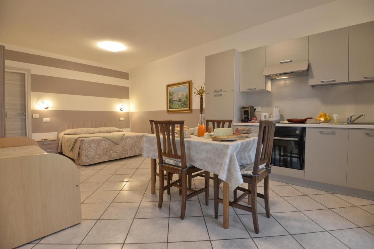 Antiche Mura Casa Vacanze Puegnago Ngoại thất bức ảnh